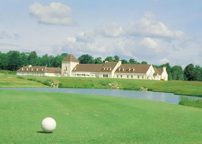 Pleasant Old And Comfortable Little House Hébergement de vacances *