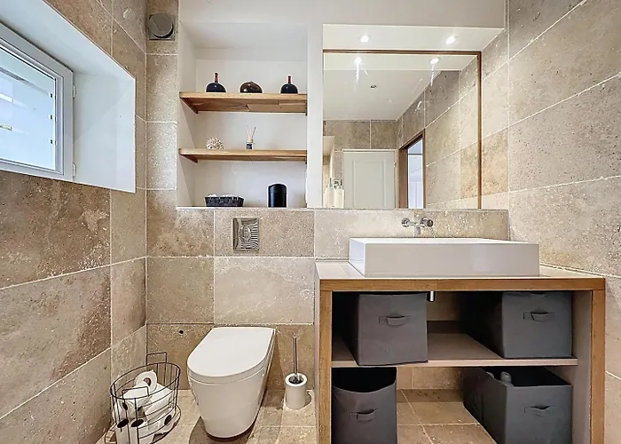 Pleasant Old And Comfortable Little House * Apremont (Oise)