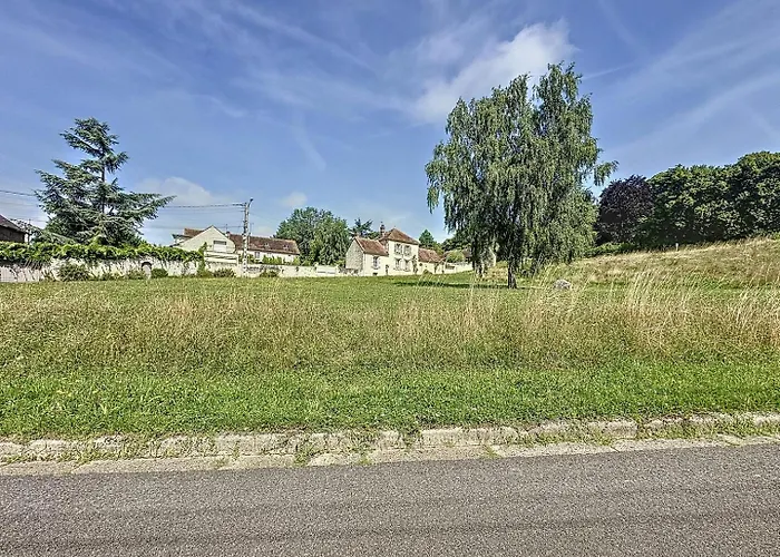 Pleasant Old And Comfortable Little House Hébergement de vacances Apremont (Oise)